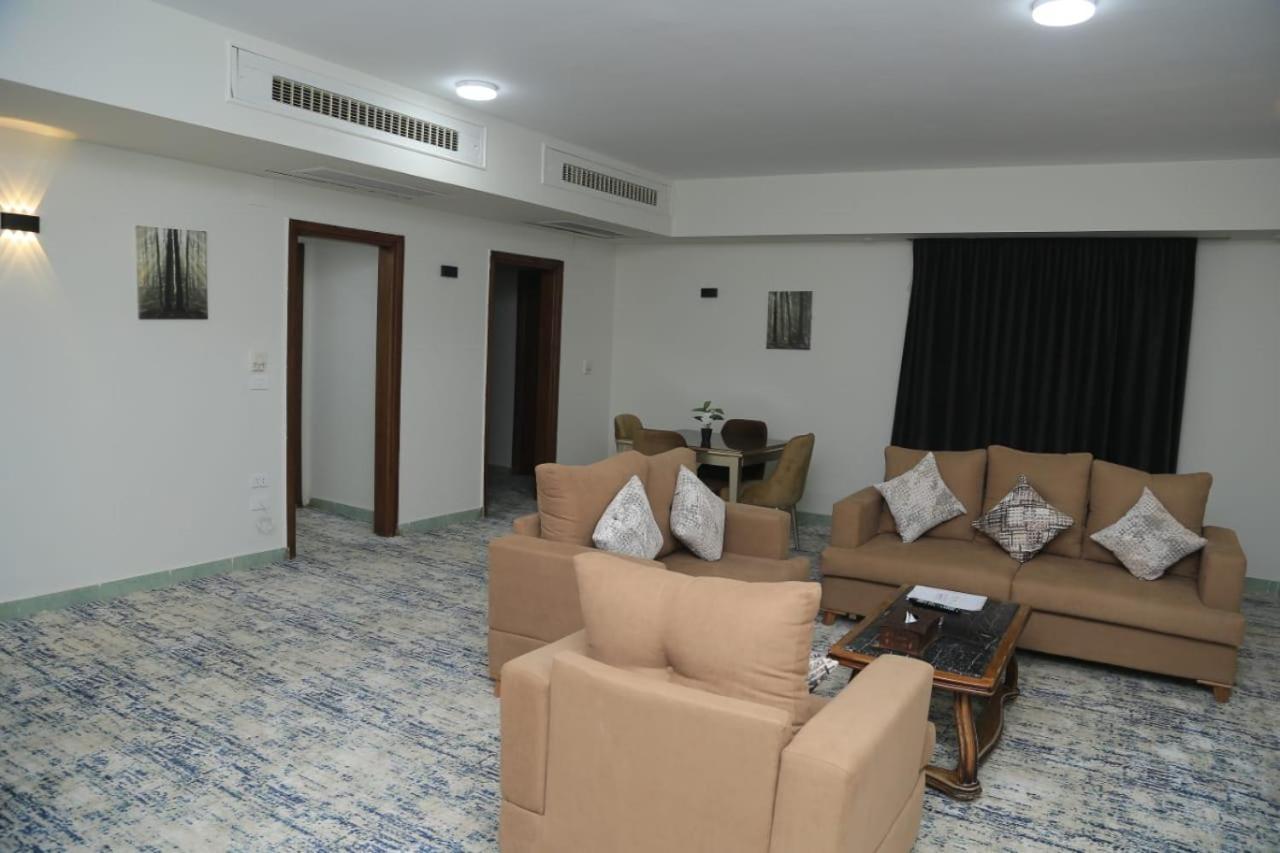 Elminya Compound Al Minya